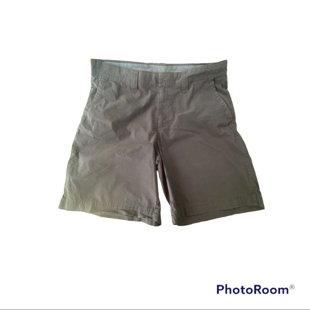 Columbia Men's Shorts Gray Size 32